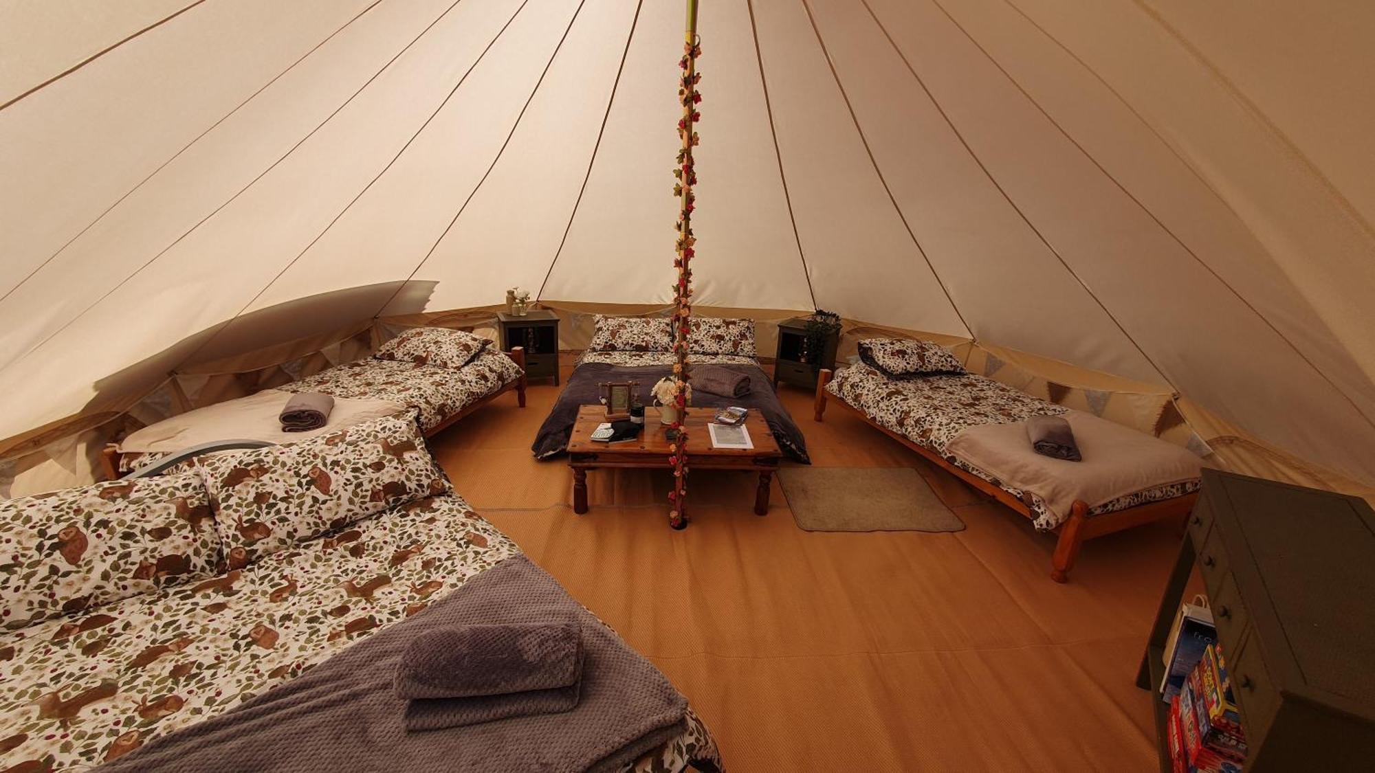 Hotel Calon Y Goedwig Glamping Llandovery Exterior foto