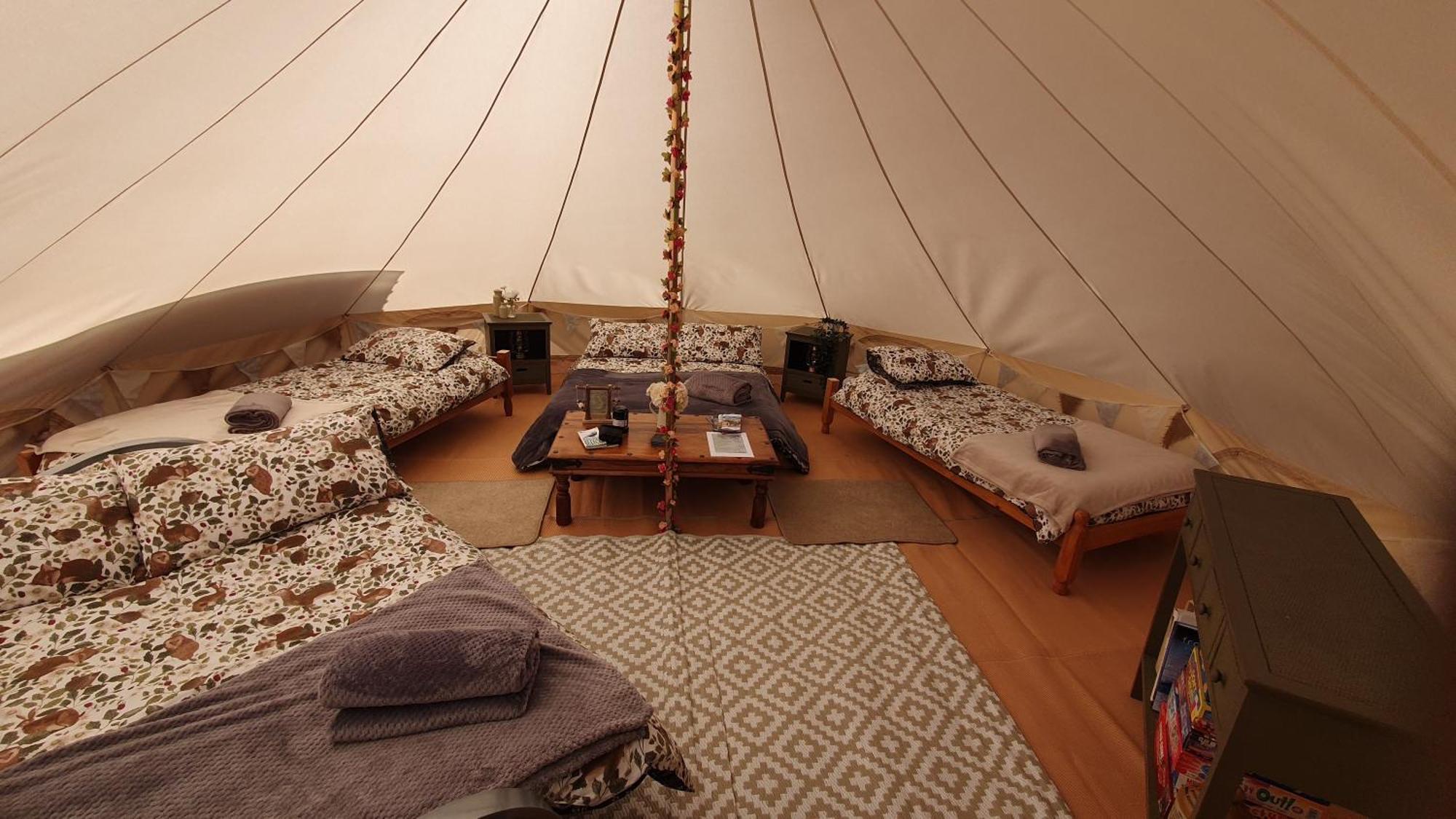 Hotel Calon Y Goedwig Glamping Llandovery Exterior foto